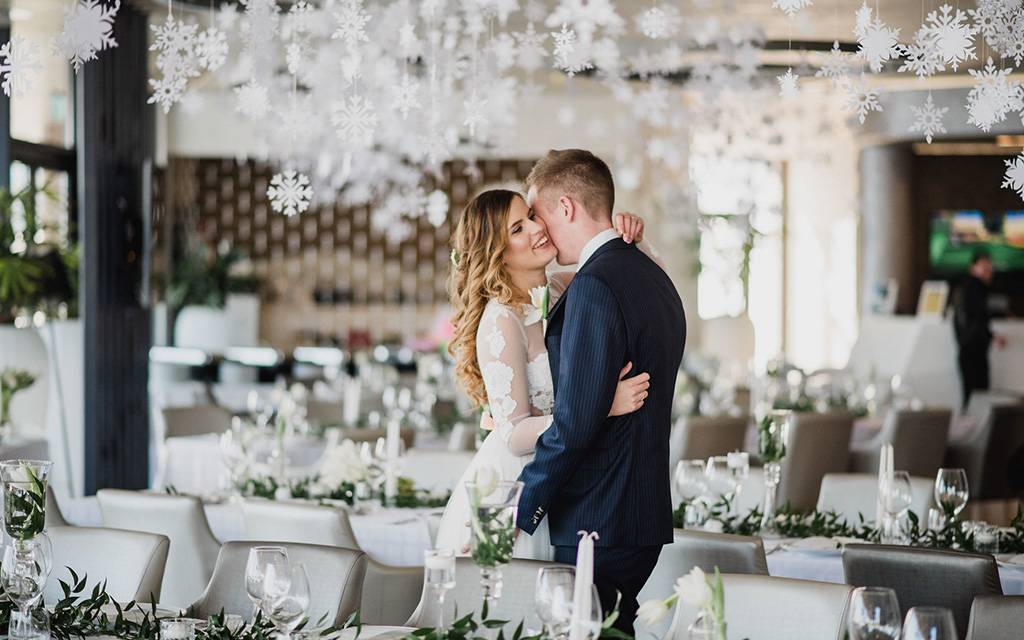Autumn and winter wedding at Zala Springs
