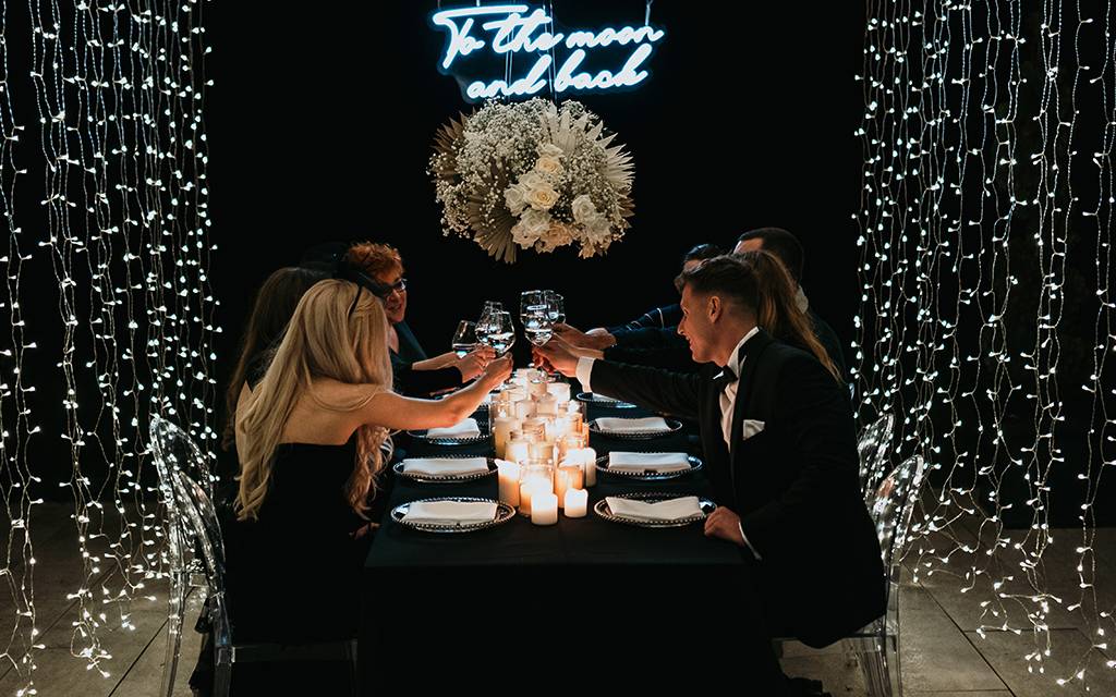 Autumn and winter wedding venue