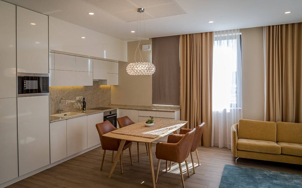 Golf-Side apartment interior