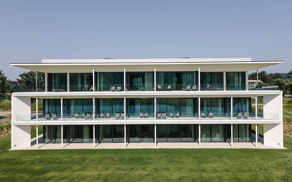 B2 apartment building in the Zala Springs Lake-Side area